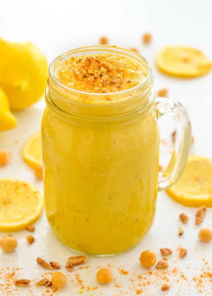 a lemon cheesecake smoothie in a jar.