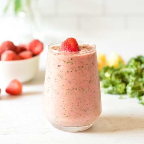 kale strawberry smoothie